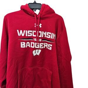Wisconsin Bagers Hoodie‎ by under armour, Size Large